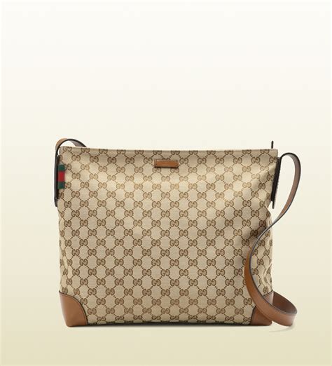 gucci canvas bag cleaner.